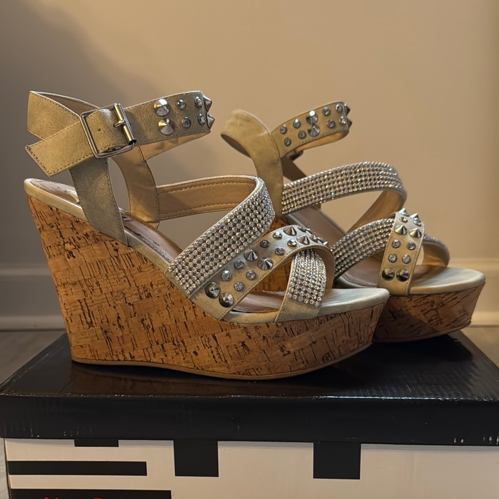 Not Rated- Wedge Platform Sandals with Stud and Rhinestone Straps - Beige Size 9